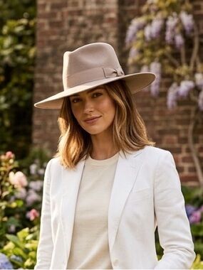 NWT Wyeth Taupe 100% Australian Wool Adjustable Fedora Wide Brim Hat